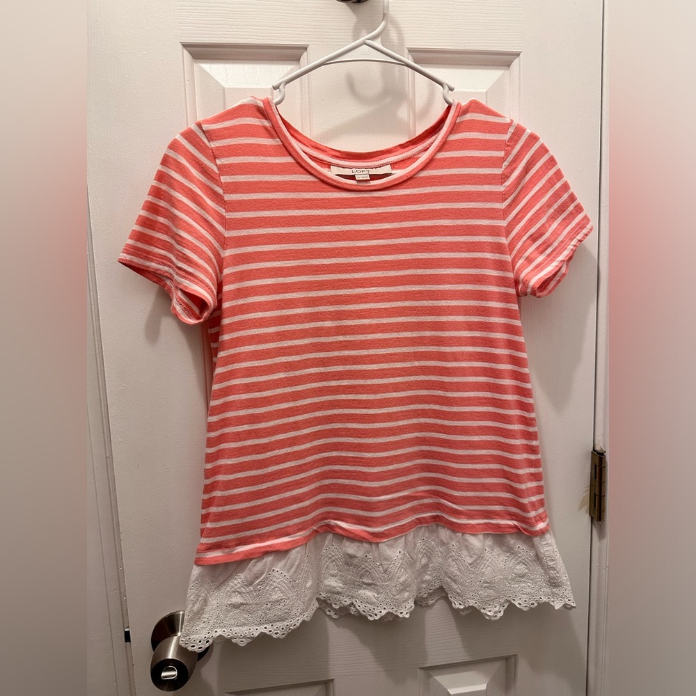 Loft T-shirt with embroidered details